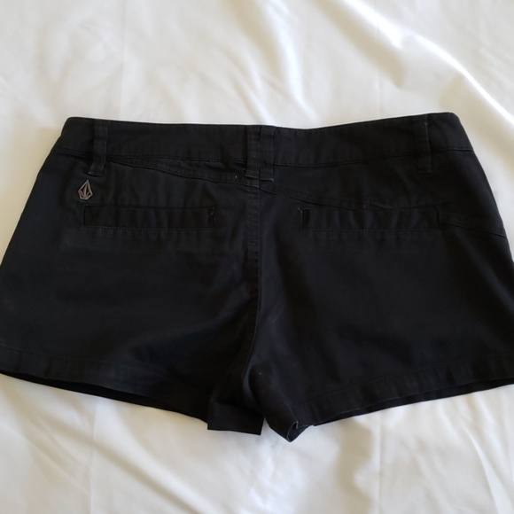 *Last Chance* Volcom Shorts - Picture 3 of 3